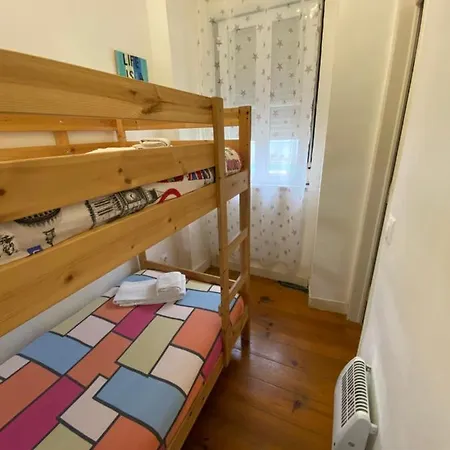 Manjericos House Apartman *