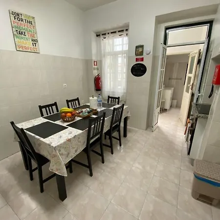 Manjericos House Apartment